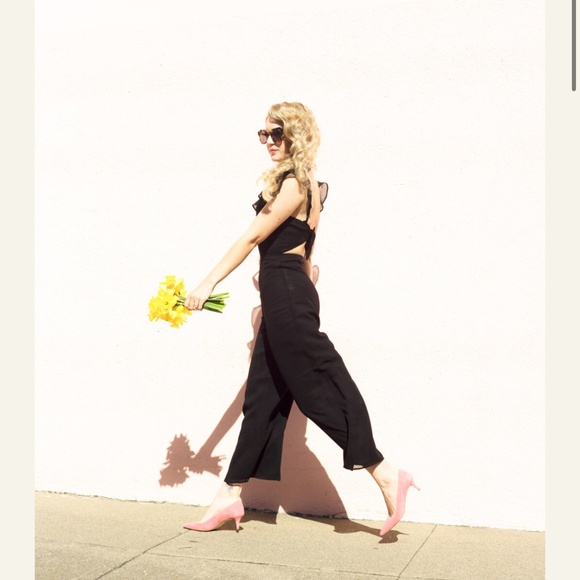 Reformation Miri Jumpsuit - Picture 2 of 9